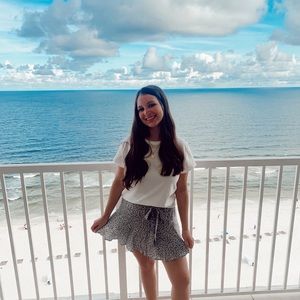 Meet your Posher, Rayley